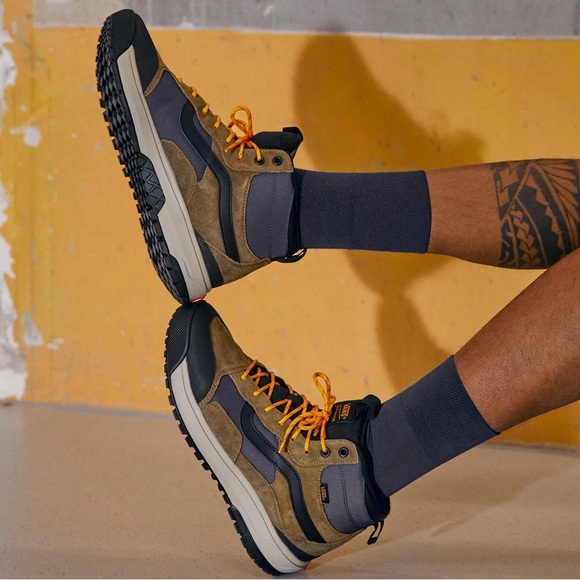 **SOLD**  Vans Ultrarange EXO HI MTE-1 'Butternut Blue Brown Men's Size 12 - Picture 4 of 10